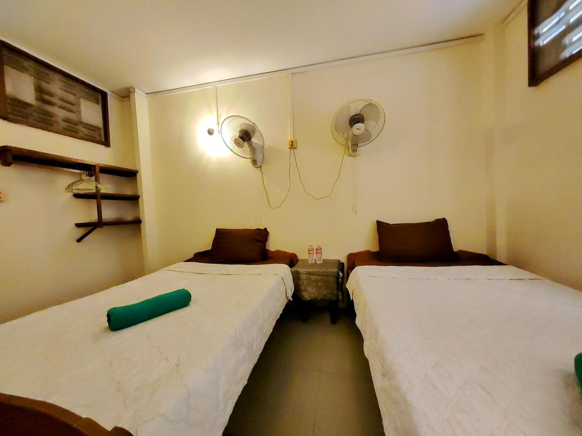 Soben Cafe Guesthouse & Restaurant Сиемрип Номер фото